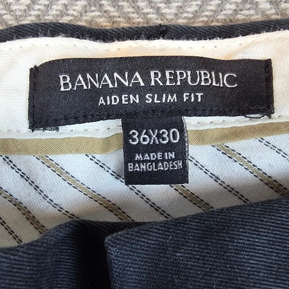 Banana Republic Aiden Slim Fit Chino Pants Mens 36x30 Navy Blue Cotton Stretch